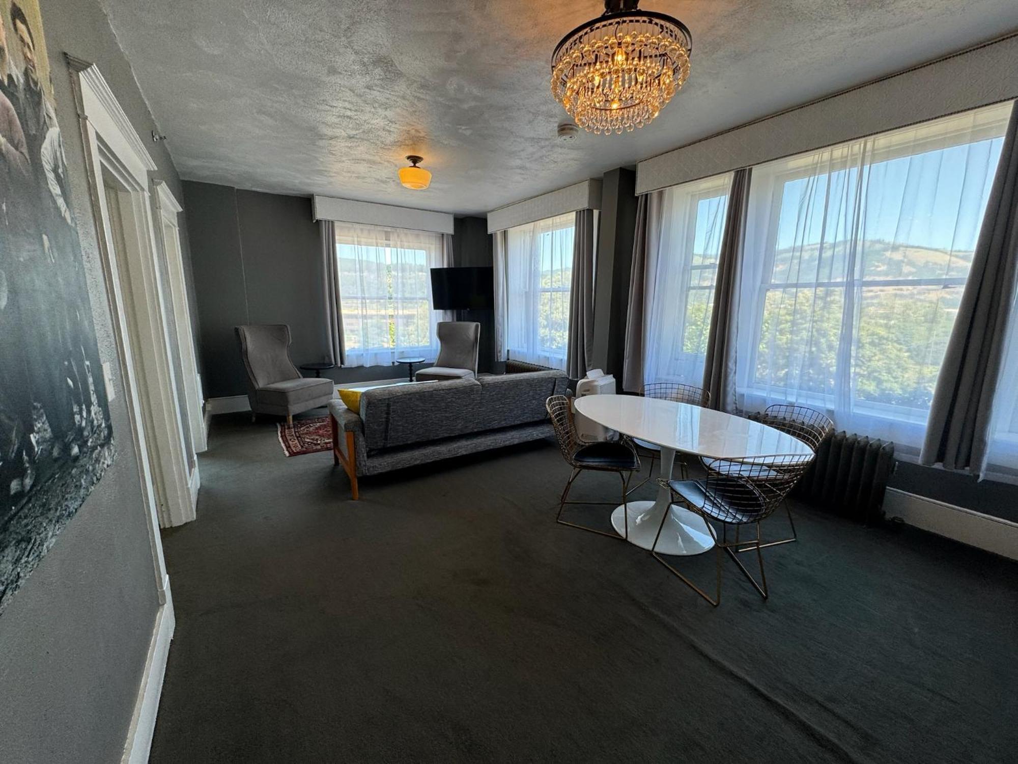 Hood River Hotel Εξωτερικό φωτογραφία